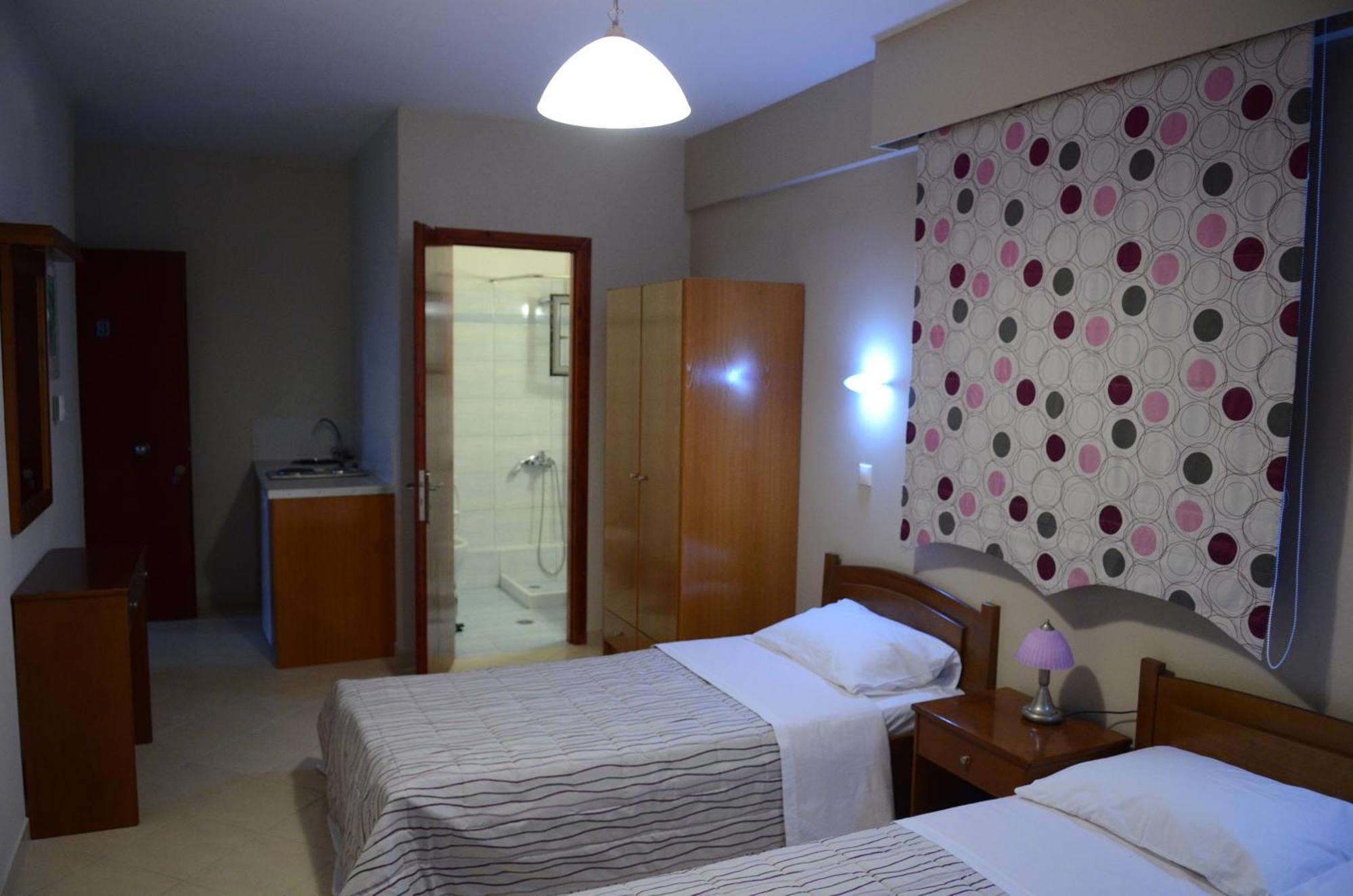 Papanikolaou Rooms Neochori  Exterior photo